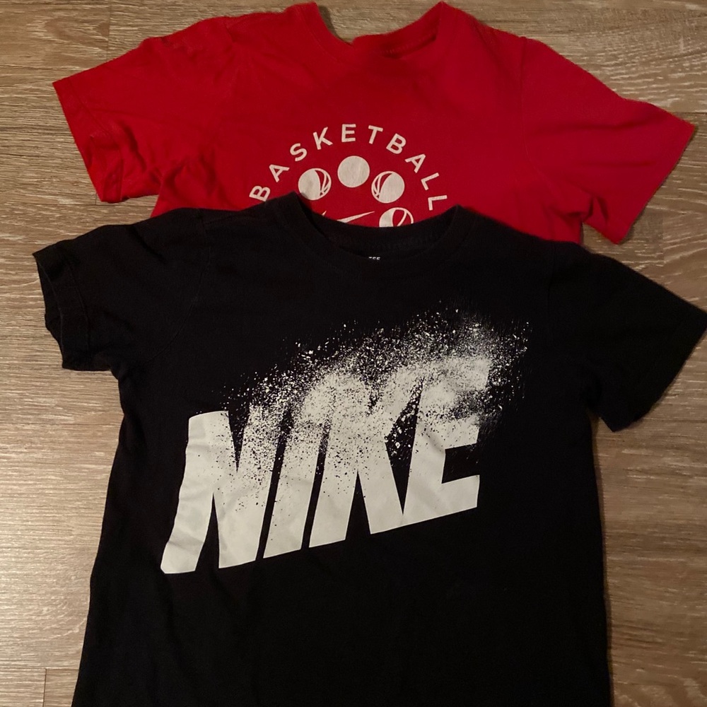 Bundle/ Nike Boys' Shirts